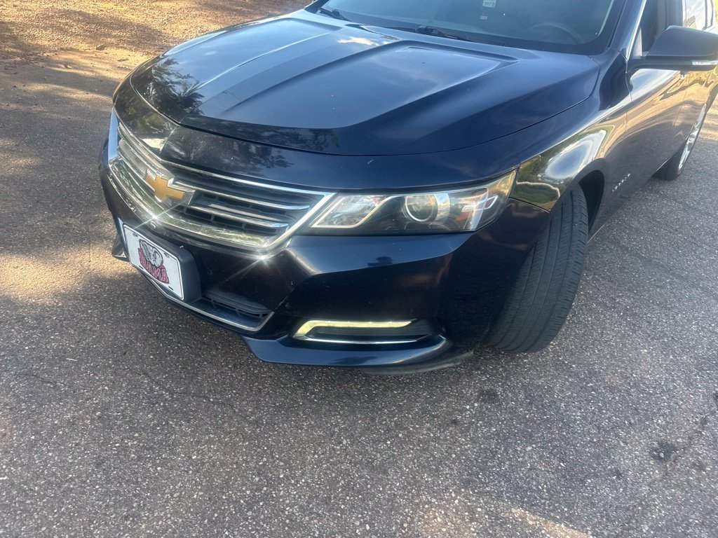 Used 2019 Chevrolet Impala LT FWD image 3