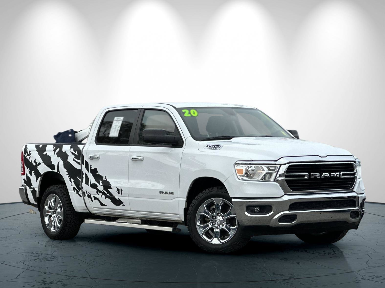 Used 2020 RAM 1500 Big Horn RWD image 2
