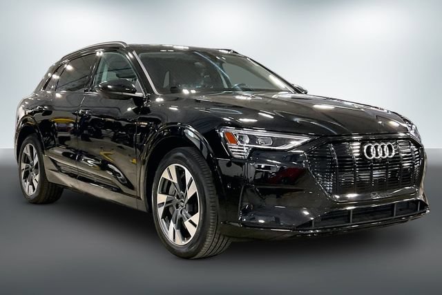 Certified 2023 Audi e-tron Premium w/ Convenience Plus Package