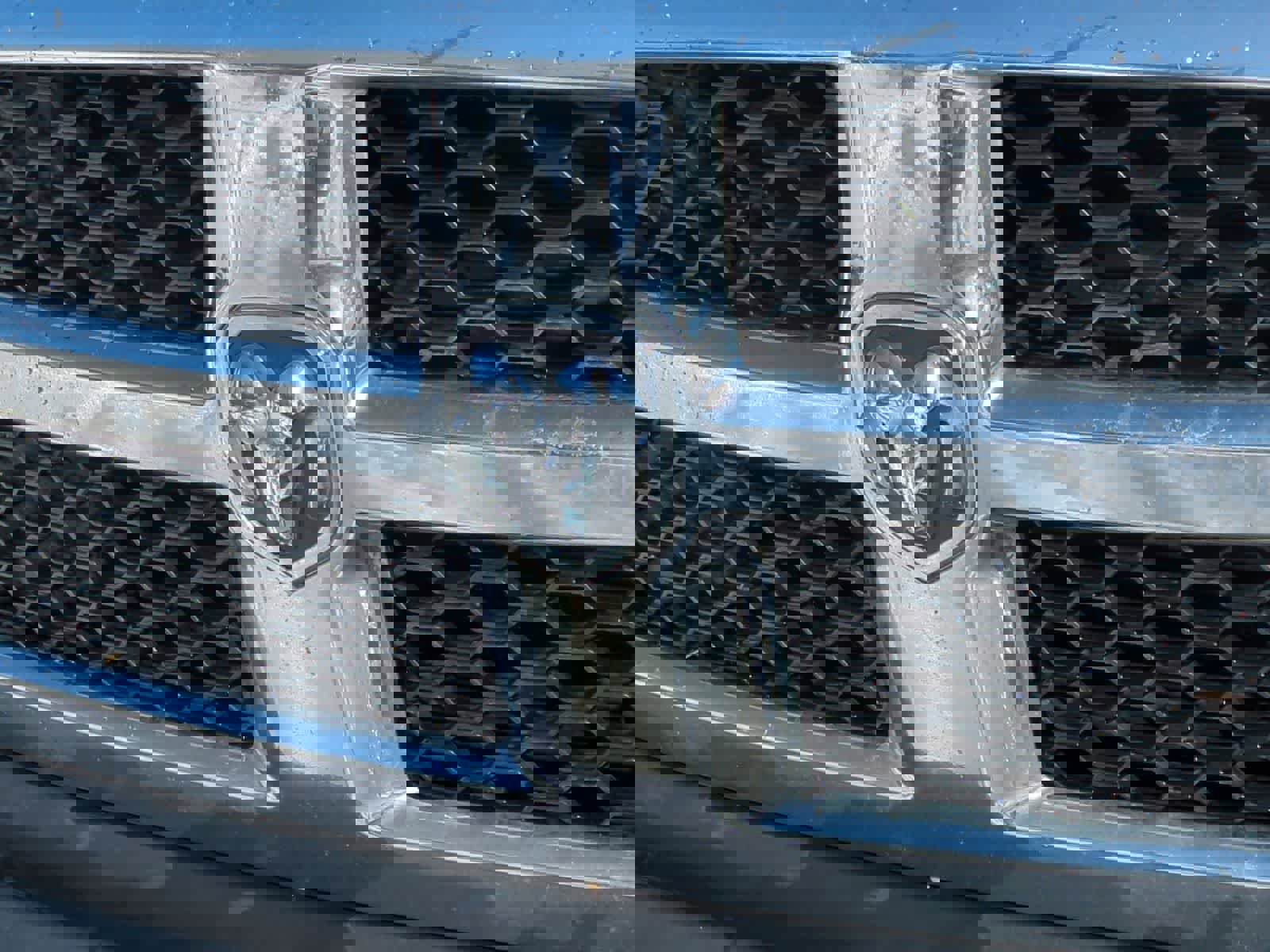 Used 2018 RAM 1500 ST w/ SXT Appearance Group image 12