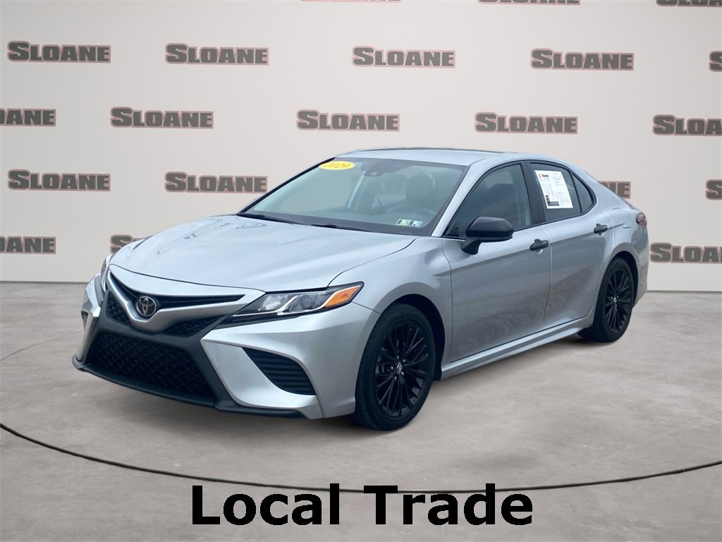 Used 2019 Toyota Camry SE
