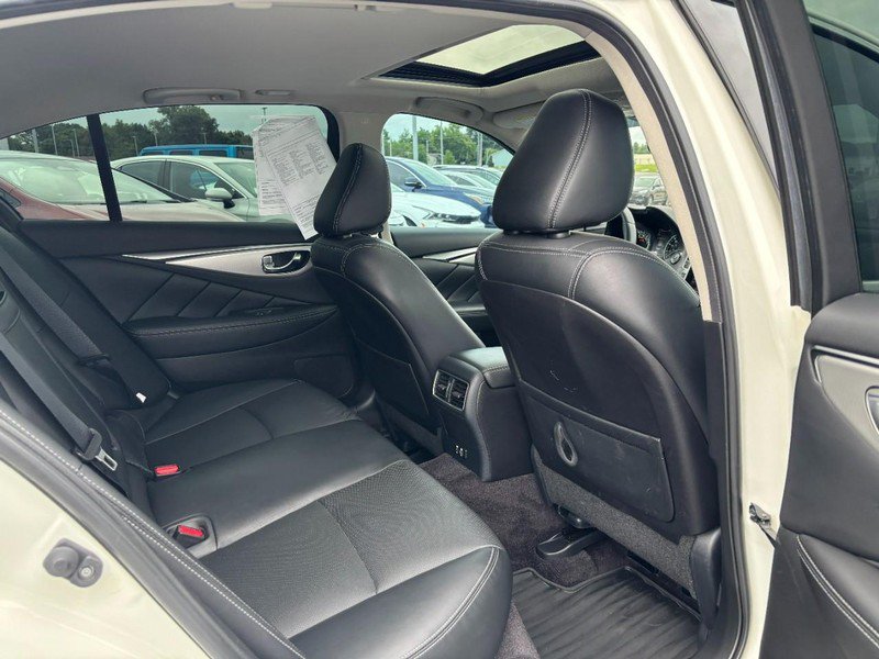Used 2023 INFINITI Q50 Luxe w/ Cargo Package RWD image 9