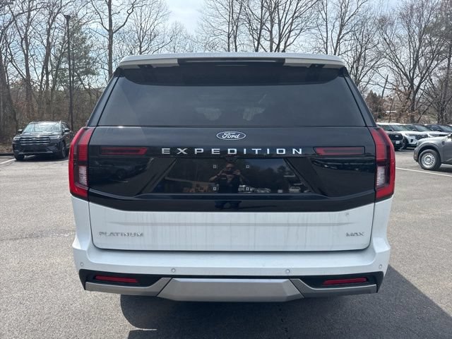 New 2025 Ford Expedition Max Platinum w/ Platinum Ultimate Package AWD/4WD image 4