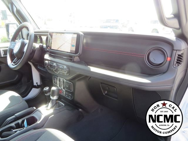 Used 2024 Jeep Wrangler Unlimited Rubicon w/ Technology Group AWD/4WD image 50