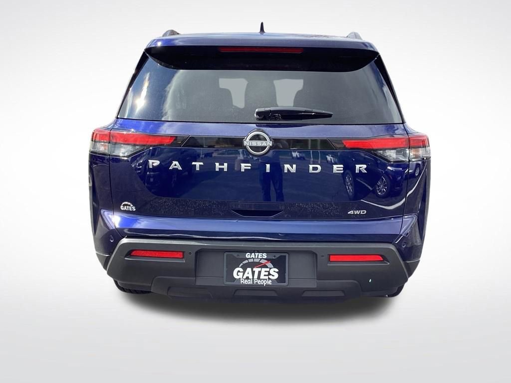 Used 2025 Nissan Pathfinder SV AWD/4WD image 8