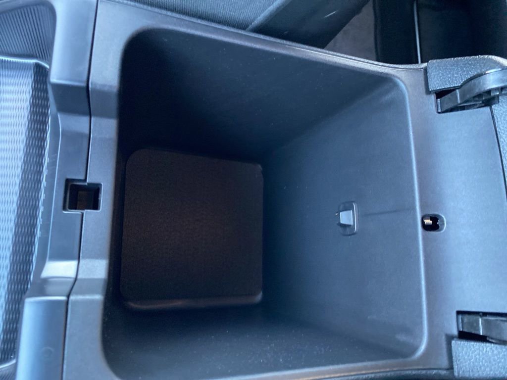 New 2025 Jeep Grand Cherokee L Limited w/ Luxury Tech Group II image 29