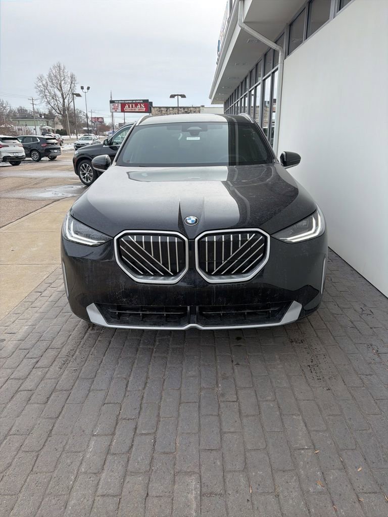 New 2026 BMW X3 xDrive30 w/ Convenience Package image 2