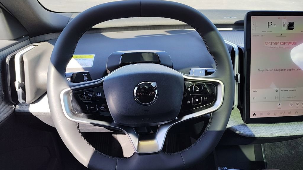 New 2025 Volvo EX30 Plus w/ Climate Package AWD/4WD image 12