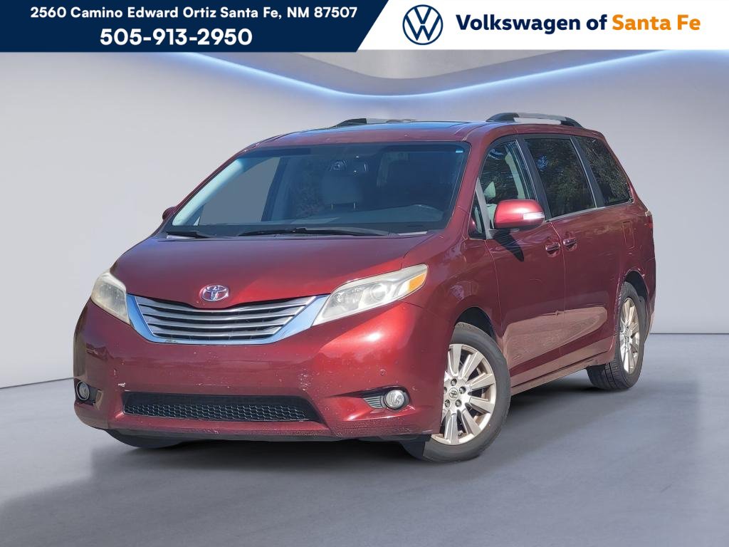 Used 2017 Toyota Sienna Limited Premium