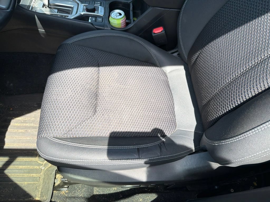 Used 2021 Subaru Forester Premium AWD/4WD image 25