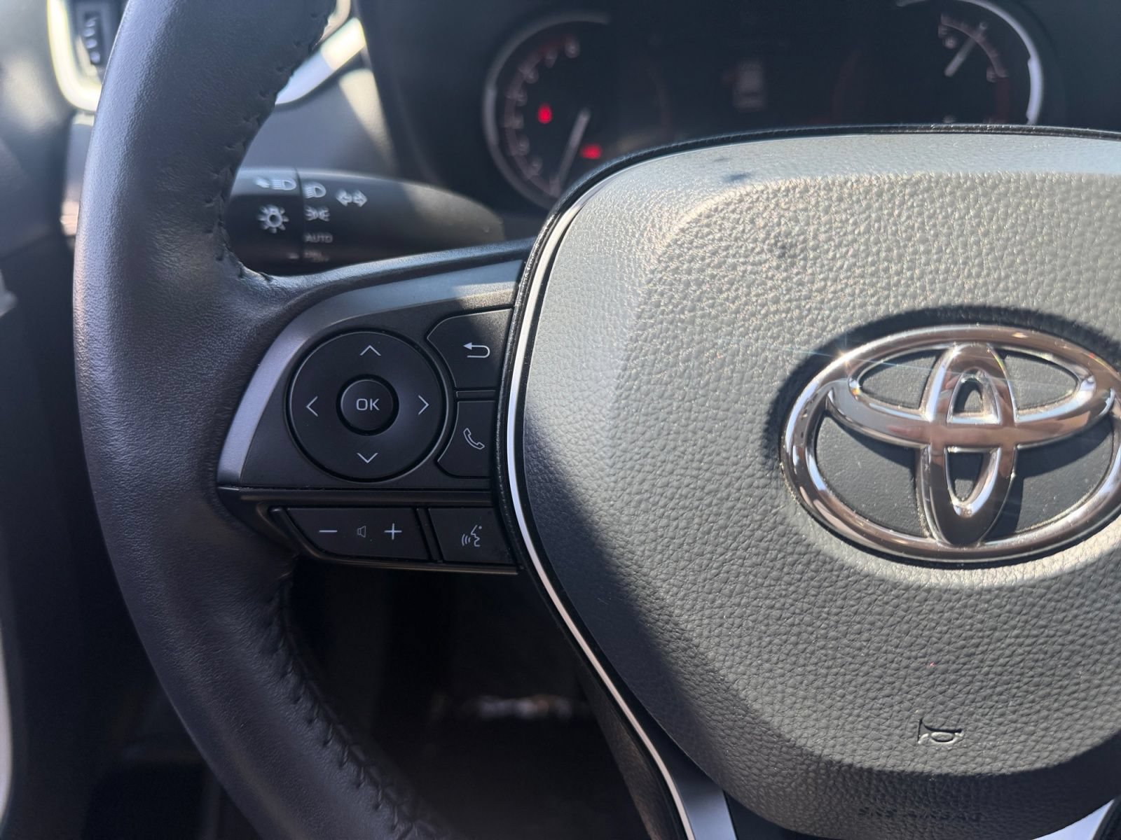 Certified 2025 Toyota RAV4 XLE w/ Weather Package AWD/4WD image 21