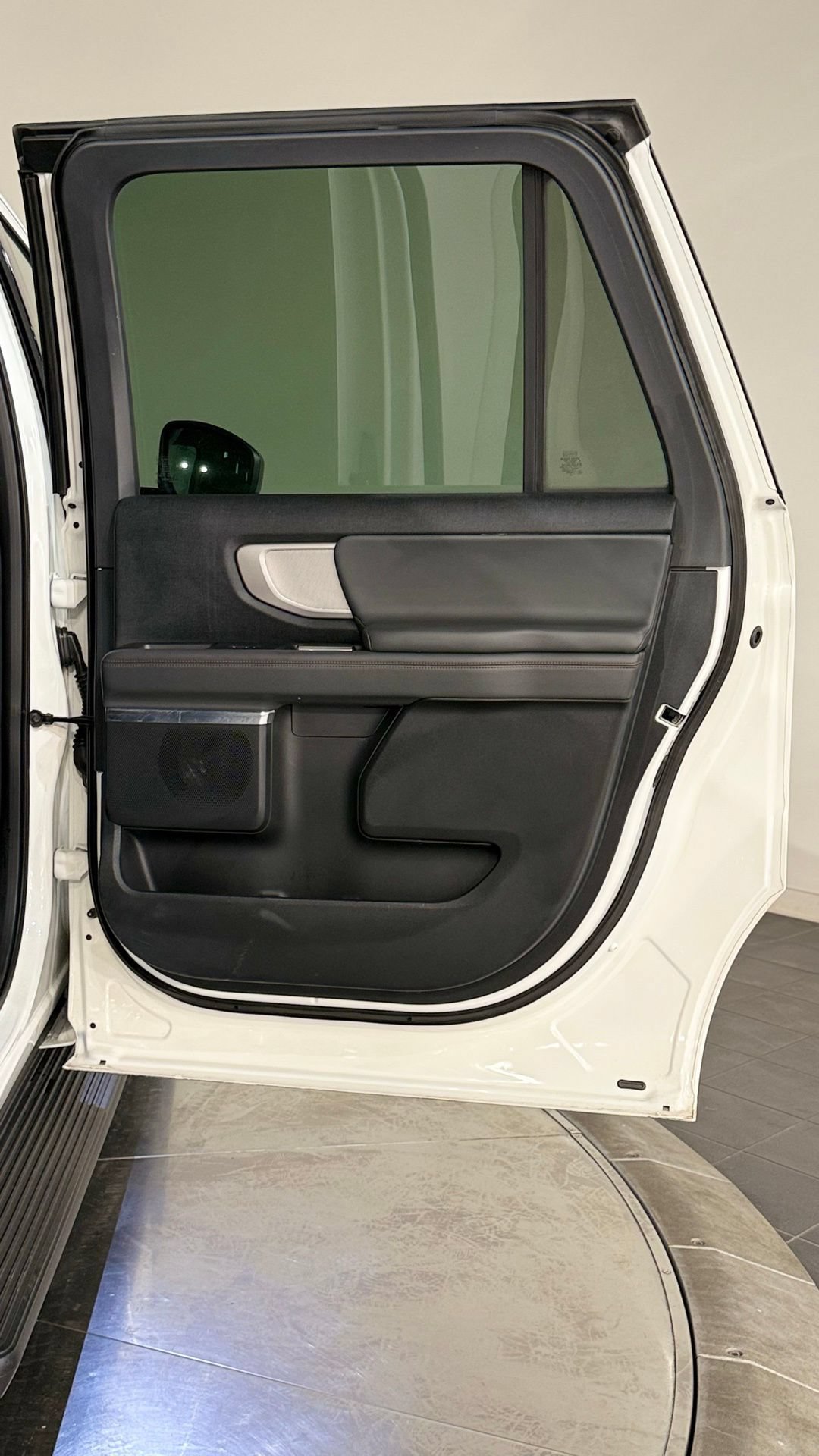 Used 2025 Ford Expedition Max Active AWD/4WD image 64