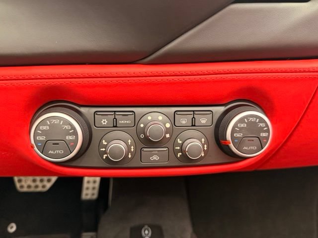 Used 2018 Ferrari 488 Spider RWD image 30