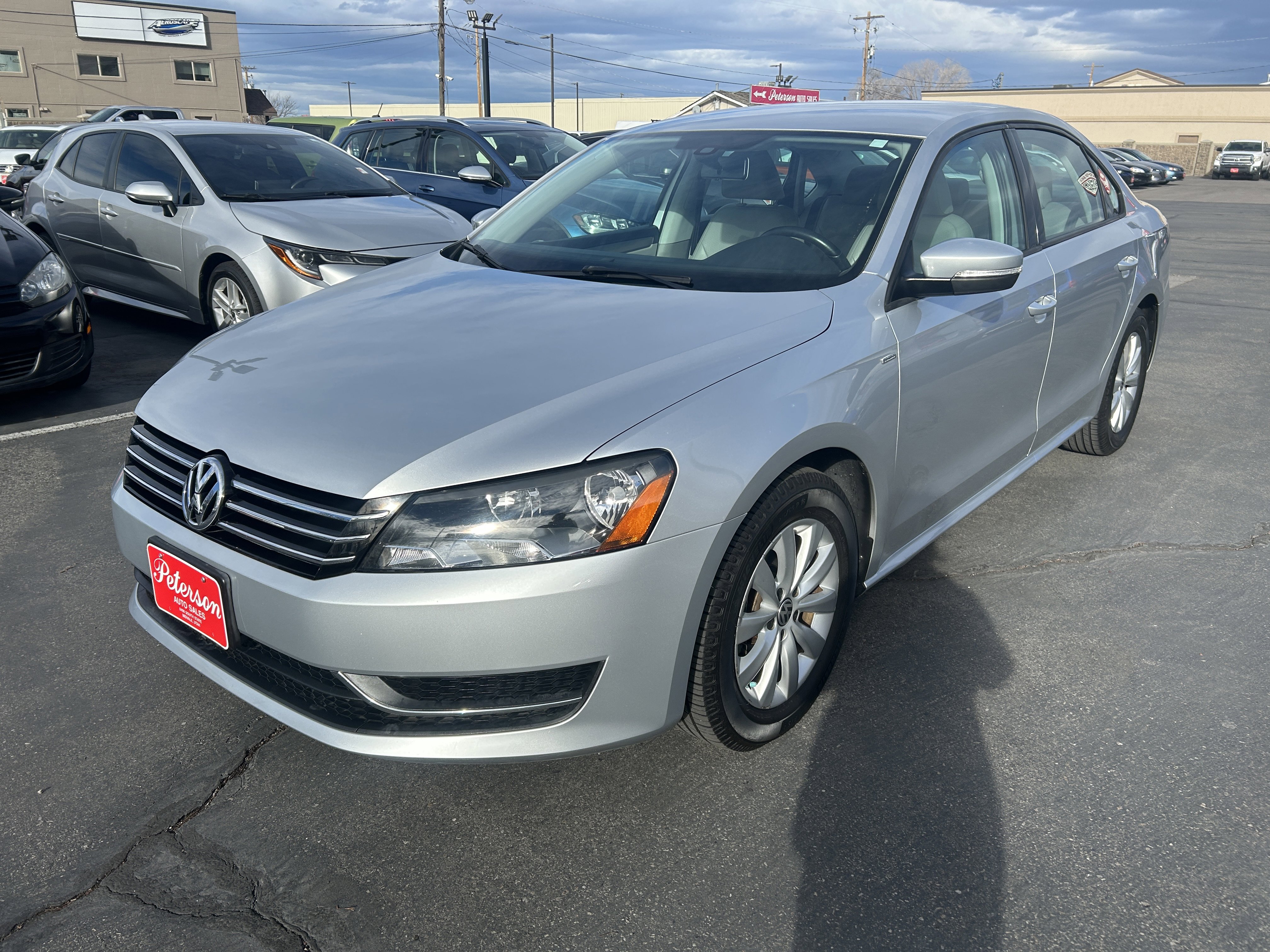 Used 2014 Volkswagen Passat 1.8T Wolfsburg Edition image 3