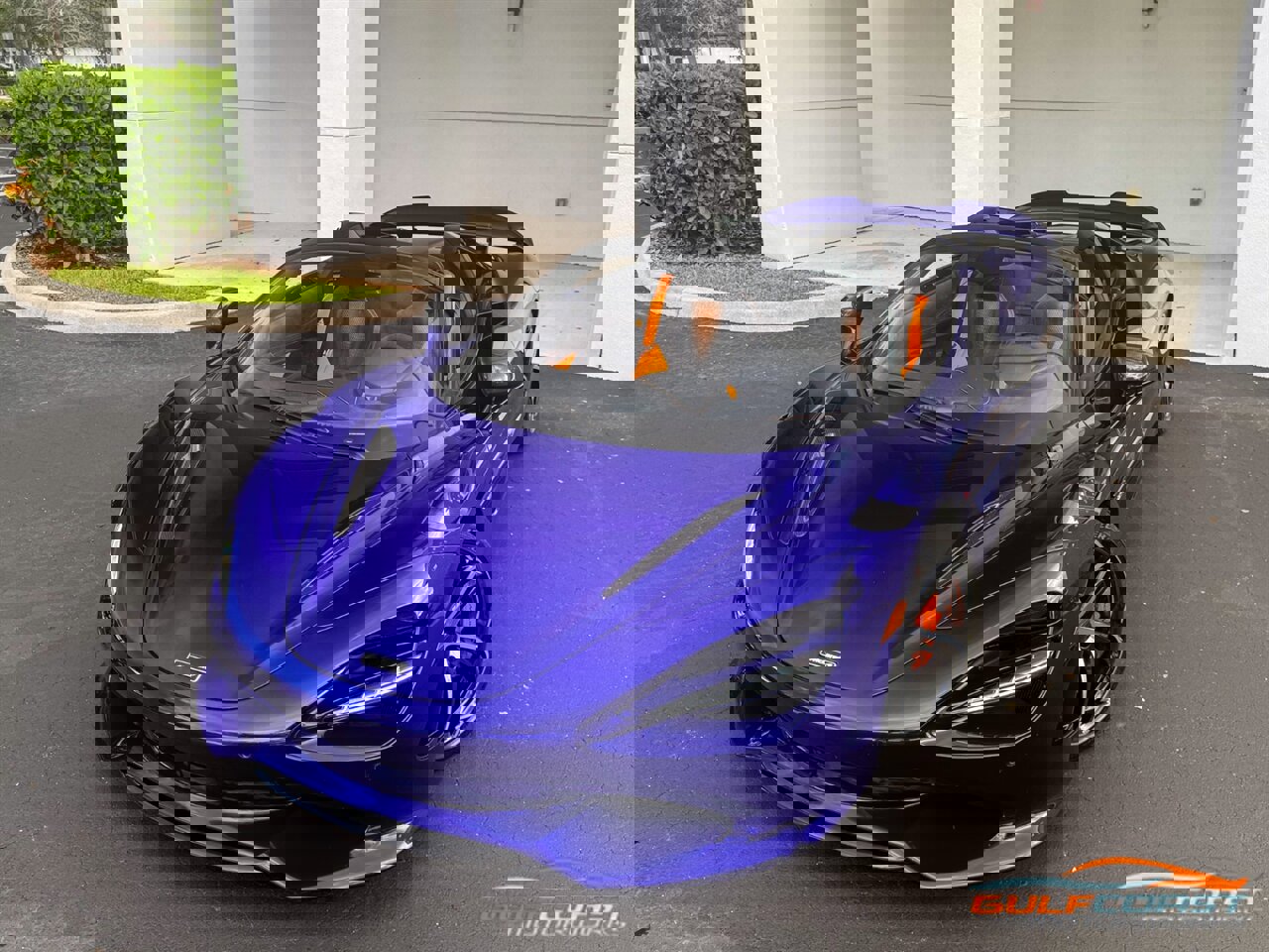 Used 2025 McLaren 750S Spider image 10