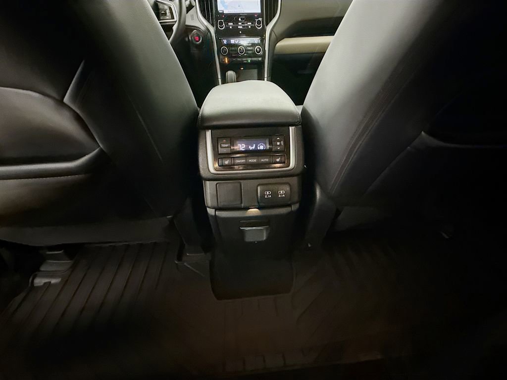 Used 2019 Subaru Ascent Limited w/ Popular Package #2 AWD/4WD image 27