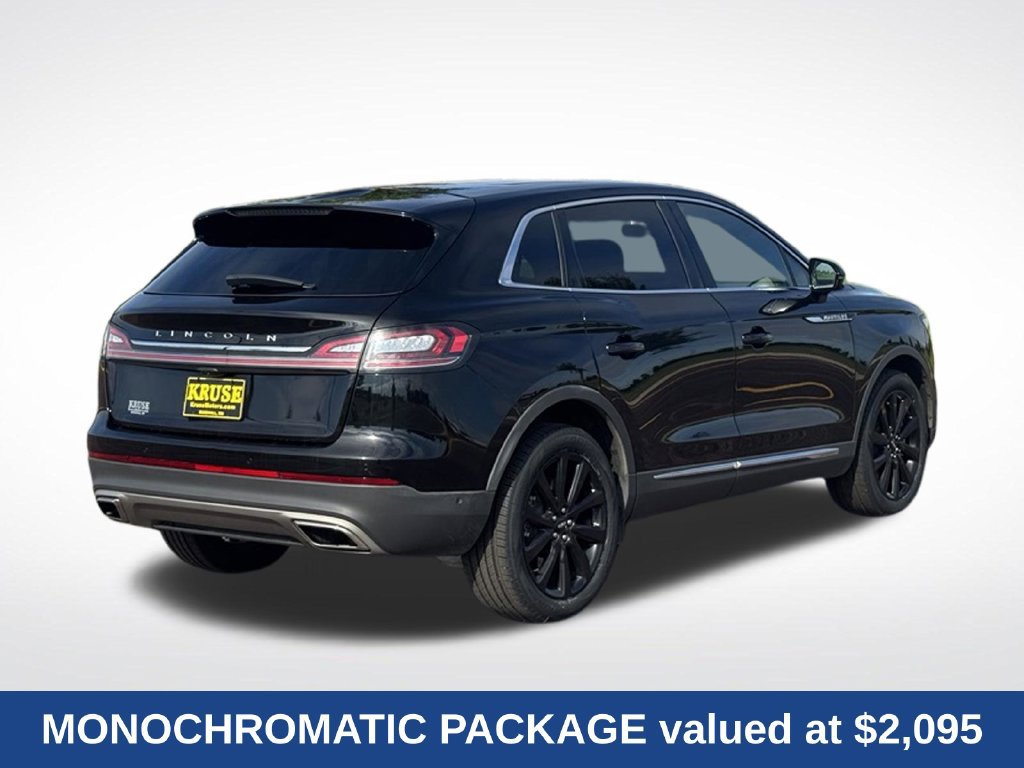 Used 2023 Lincoln Nautilus Reserve w/ Equipment Group 201A AWD/4WD image 3