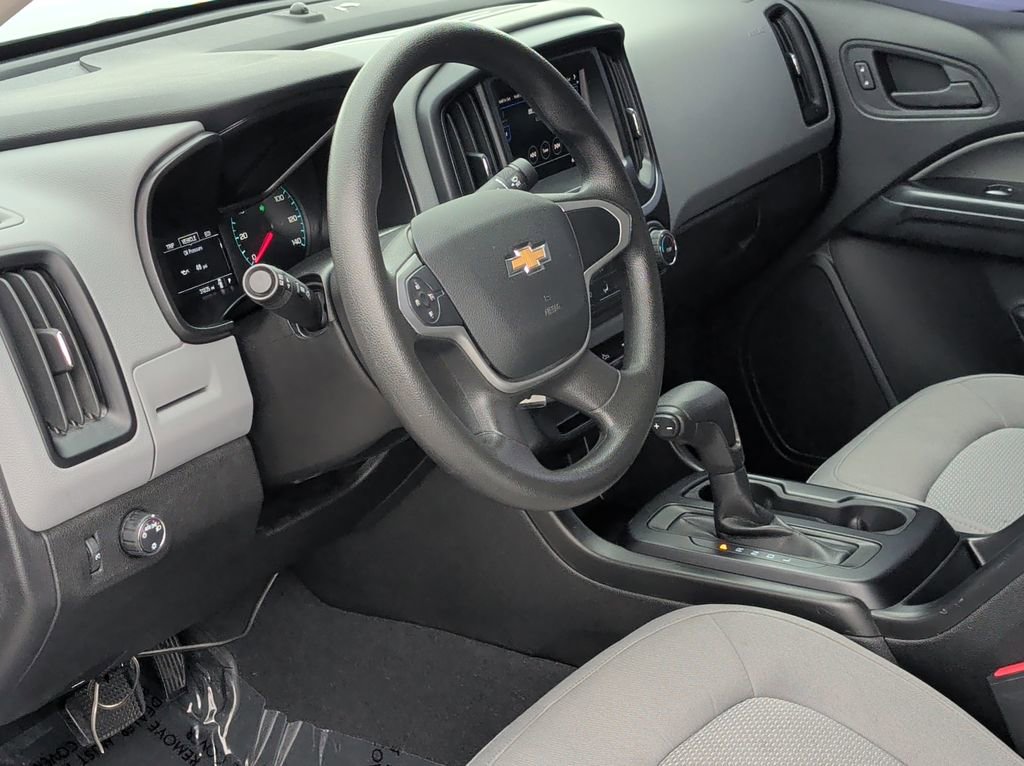Used 2021 Chevrolet Colorado W/T w/ WT Convenience Package RWD image 2