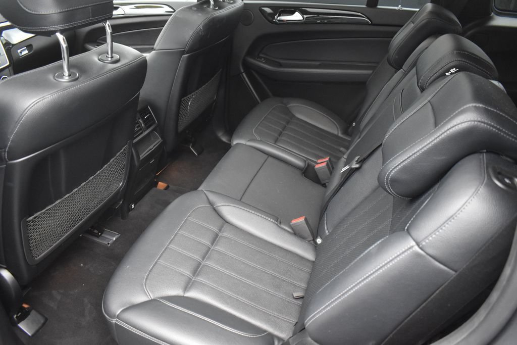 Used 2019 Mercedes-Benz GLS 450 4MATIC image 25