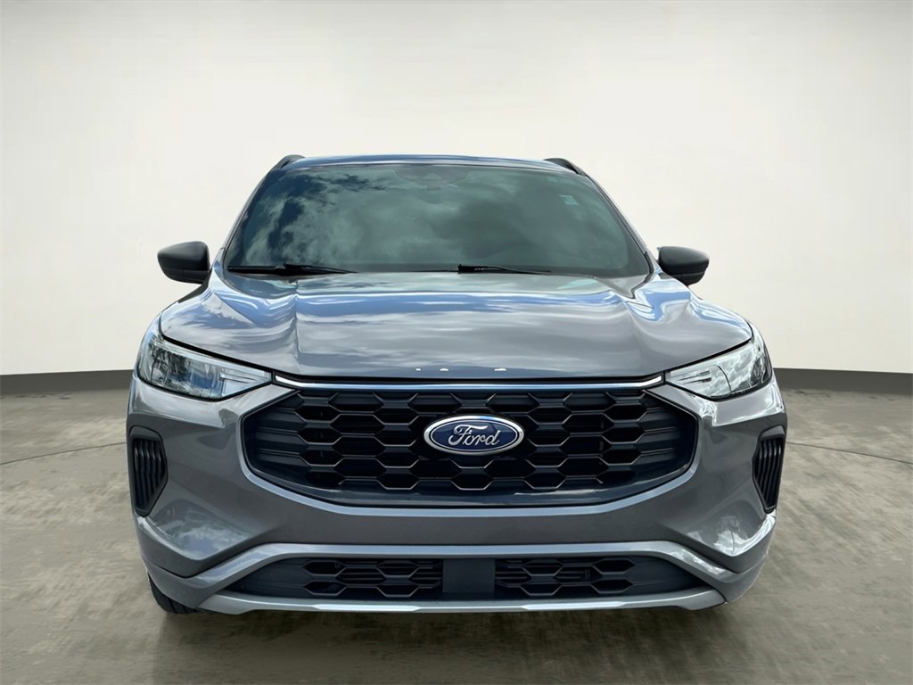 Used 2024 Ford Escape ST-Line w/ Cold Weather Package image 13