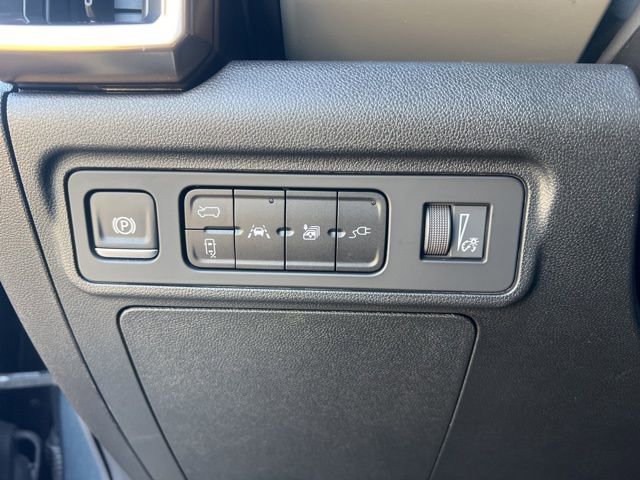 Used 2025 GMC Hummer EV 3X AWD/4WD image 19