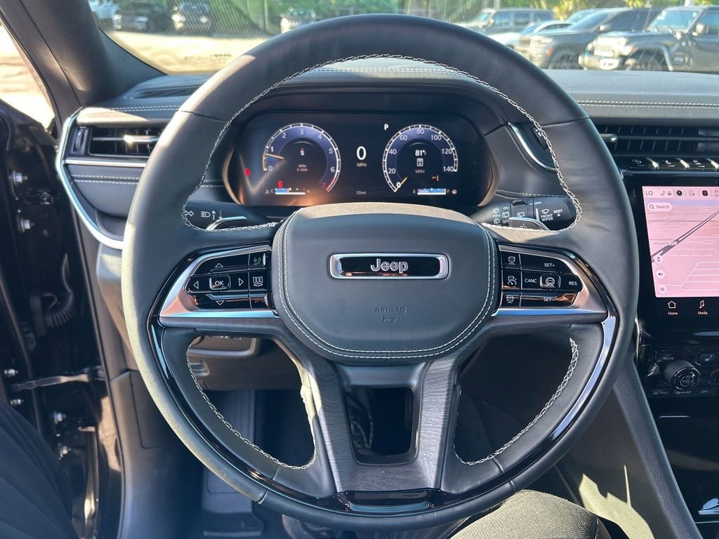 New 2025 Jeep Grand Cherokee Overland image 15