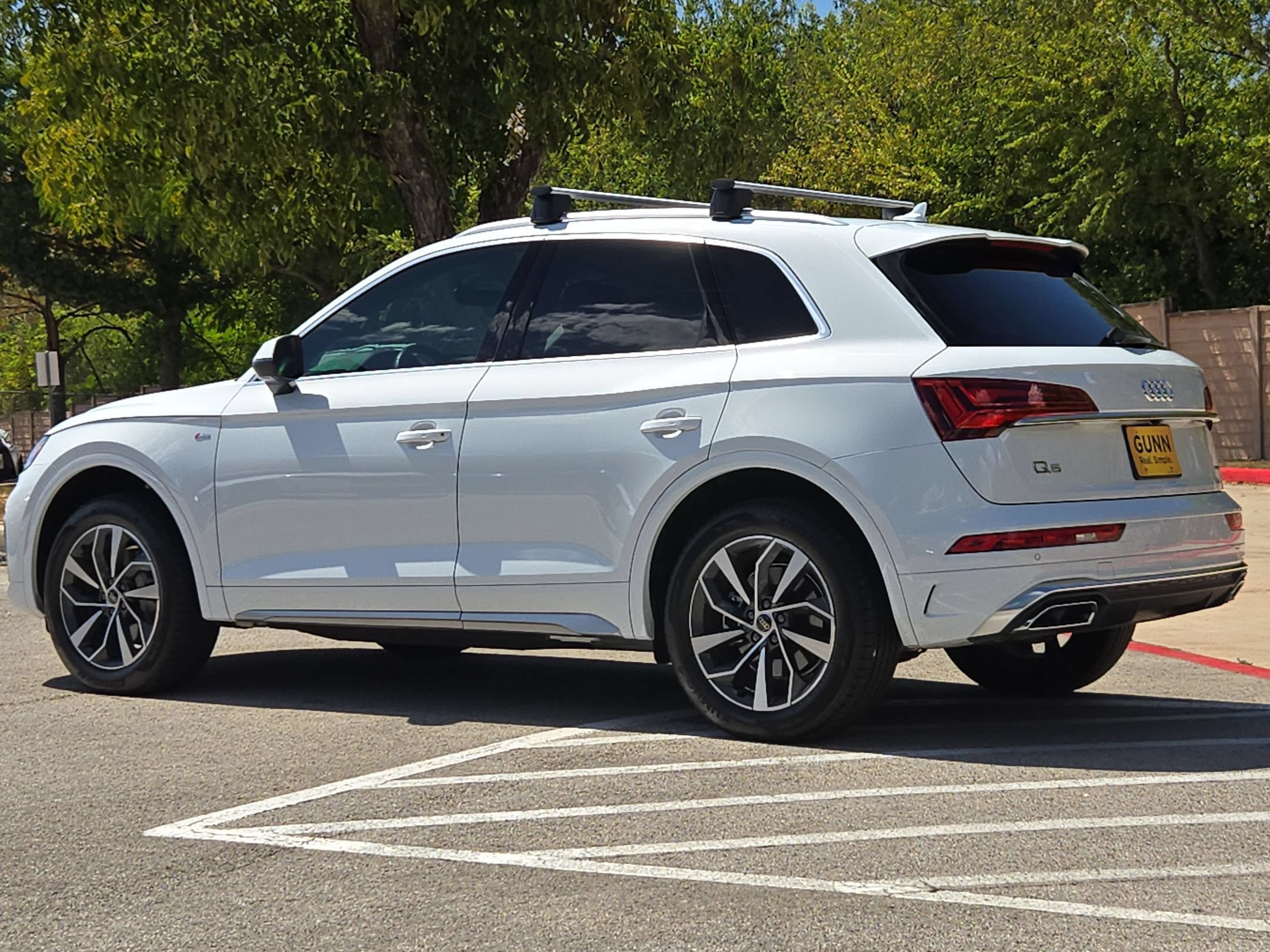 Used 2024 Audi Q5 2.0T Premium Plus w/ Premium Plus Package AWD/4WD image 5