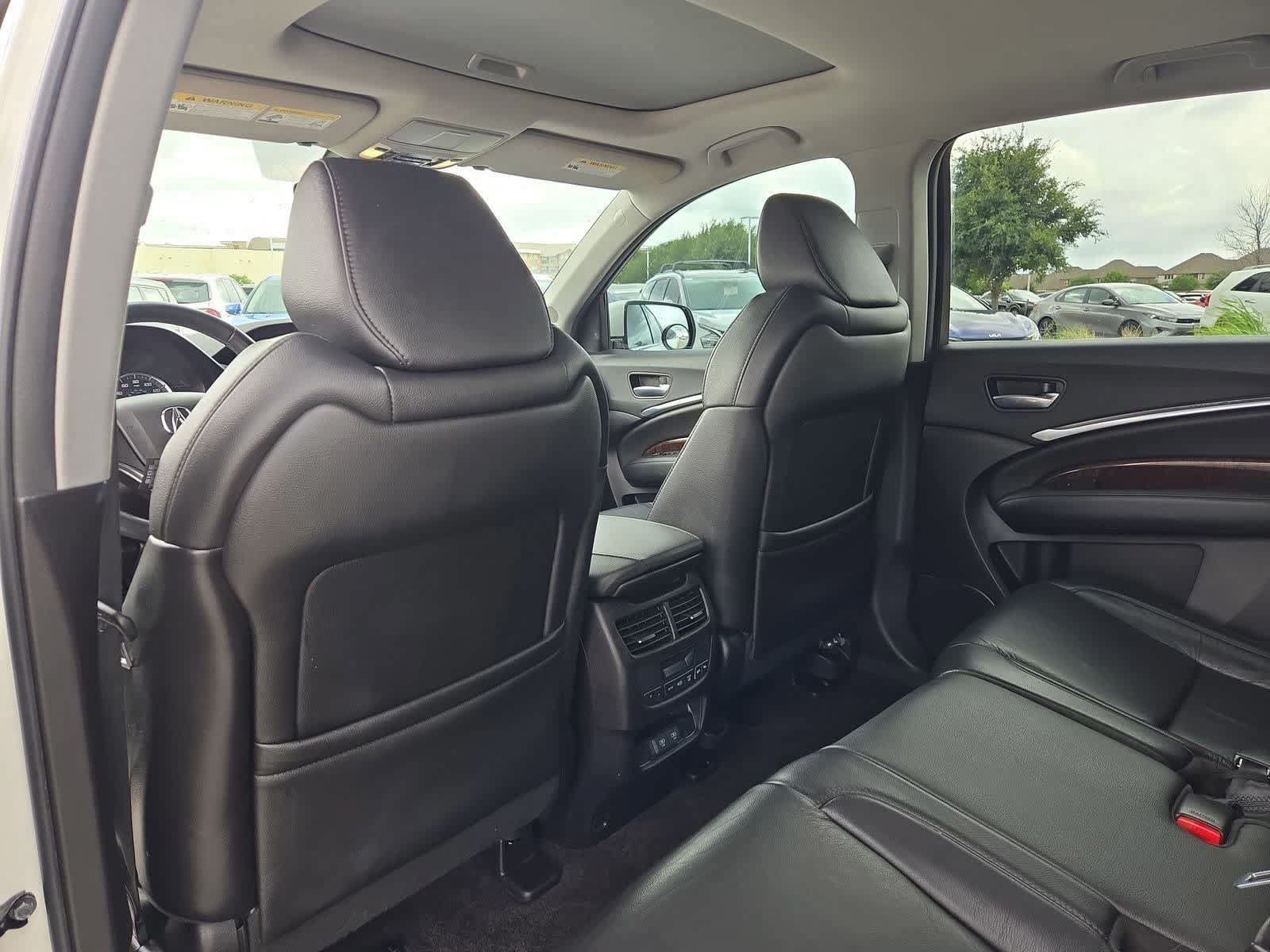 Used 2017 Acura MDX SH-AWD w/ Technology Package image 16
