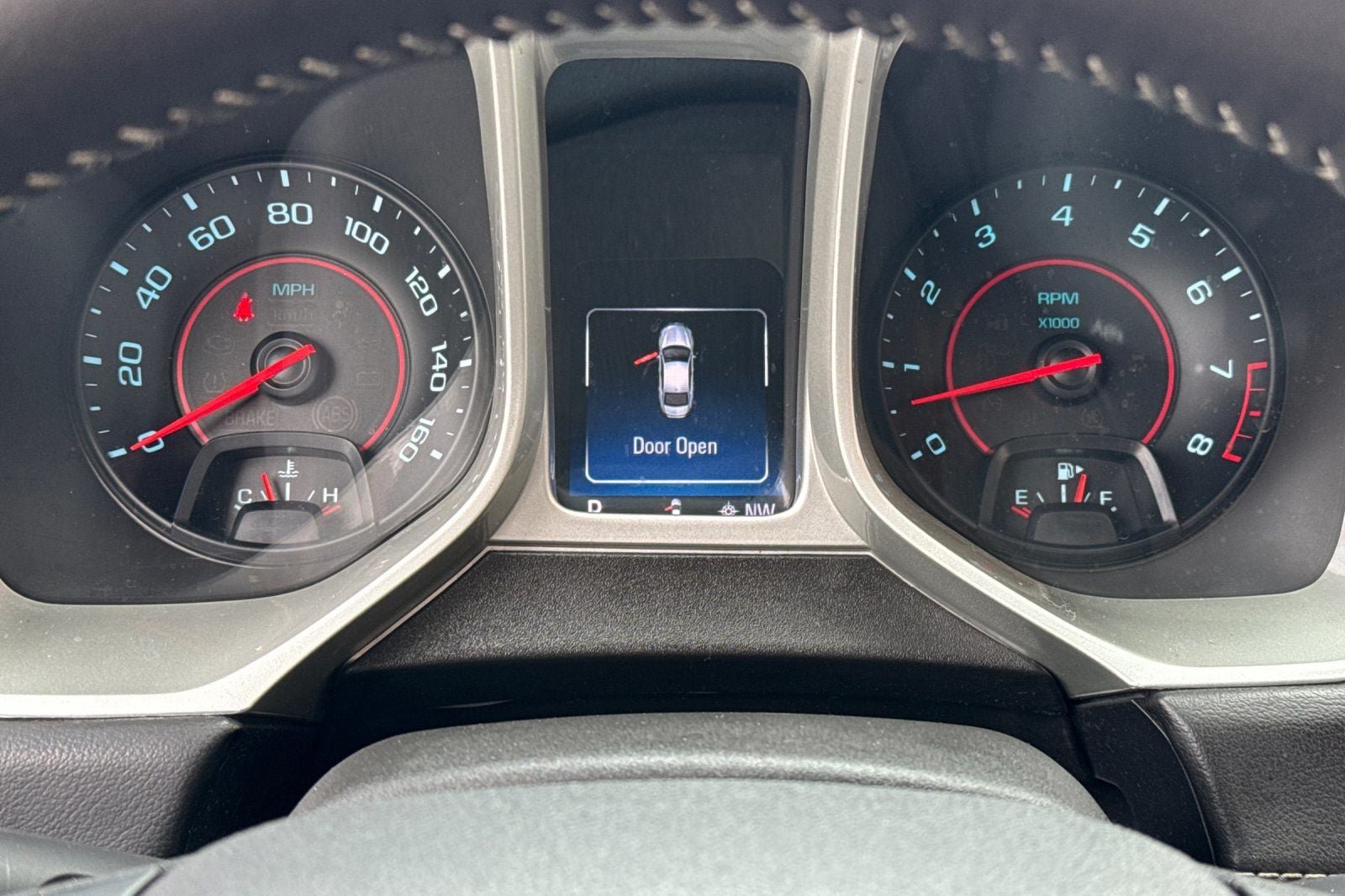 Used 2015 Chevrolet Camaro LT RWD image 29