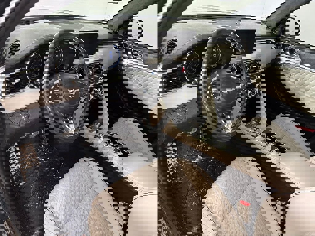 Used 2023 Genesis G70 3.3T w/ Sport Prestige Package image 16