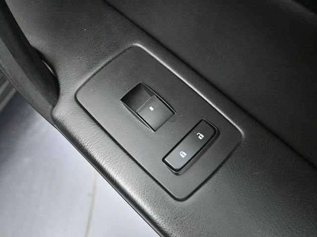 Used 2014 Chevrolet Traverse LT image 45