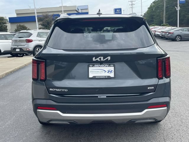 Used 2024 Kia Sorento S AWD/4WD image 5