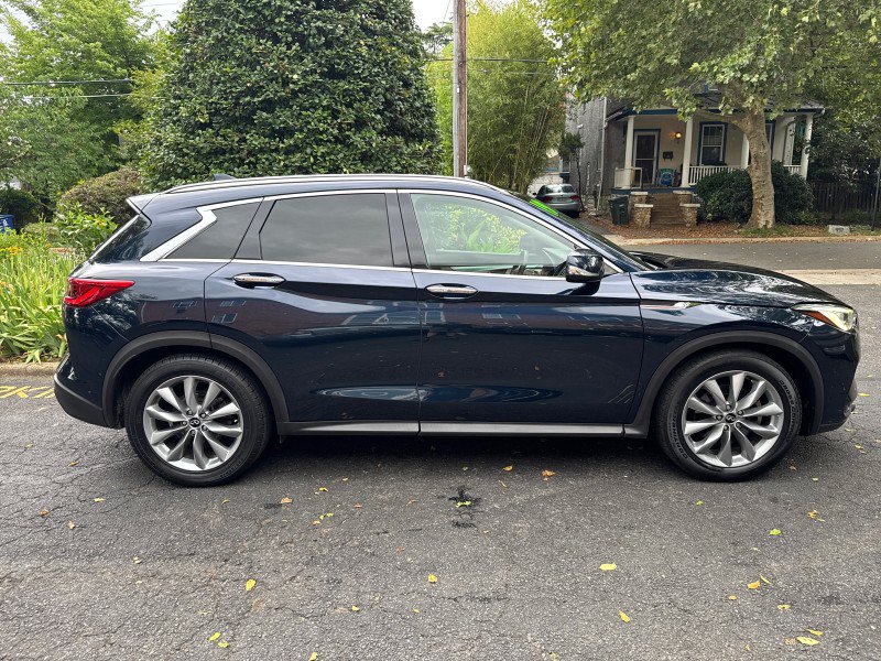 Used 2019 INFINITI QX50 Luxe w/ Navigation Package AWD/4WD image 6