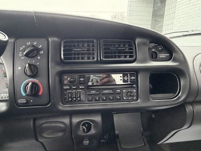 Used 2002 Dodge Ram 2500 Truck 4x4 Quad Cab image 15