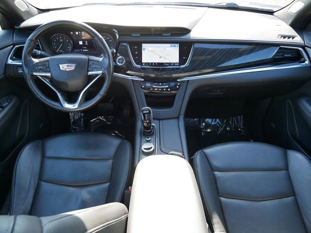 Used 2021 Cadillac XT6 Premium Luxury AWD/4WD image 12