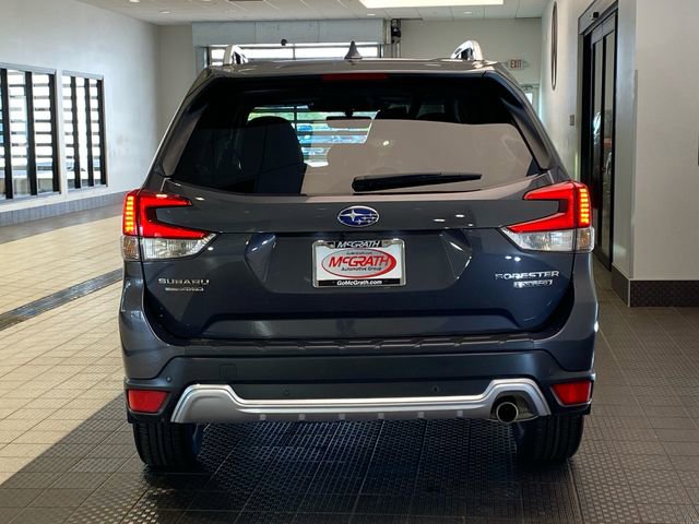 Used 2023 Subaru Forester Touring AWD/4WD image 5