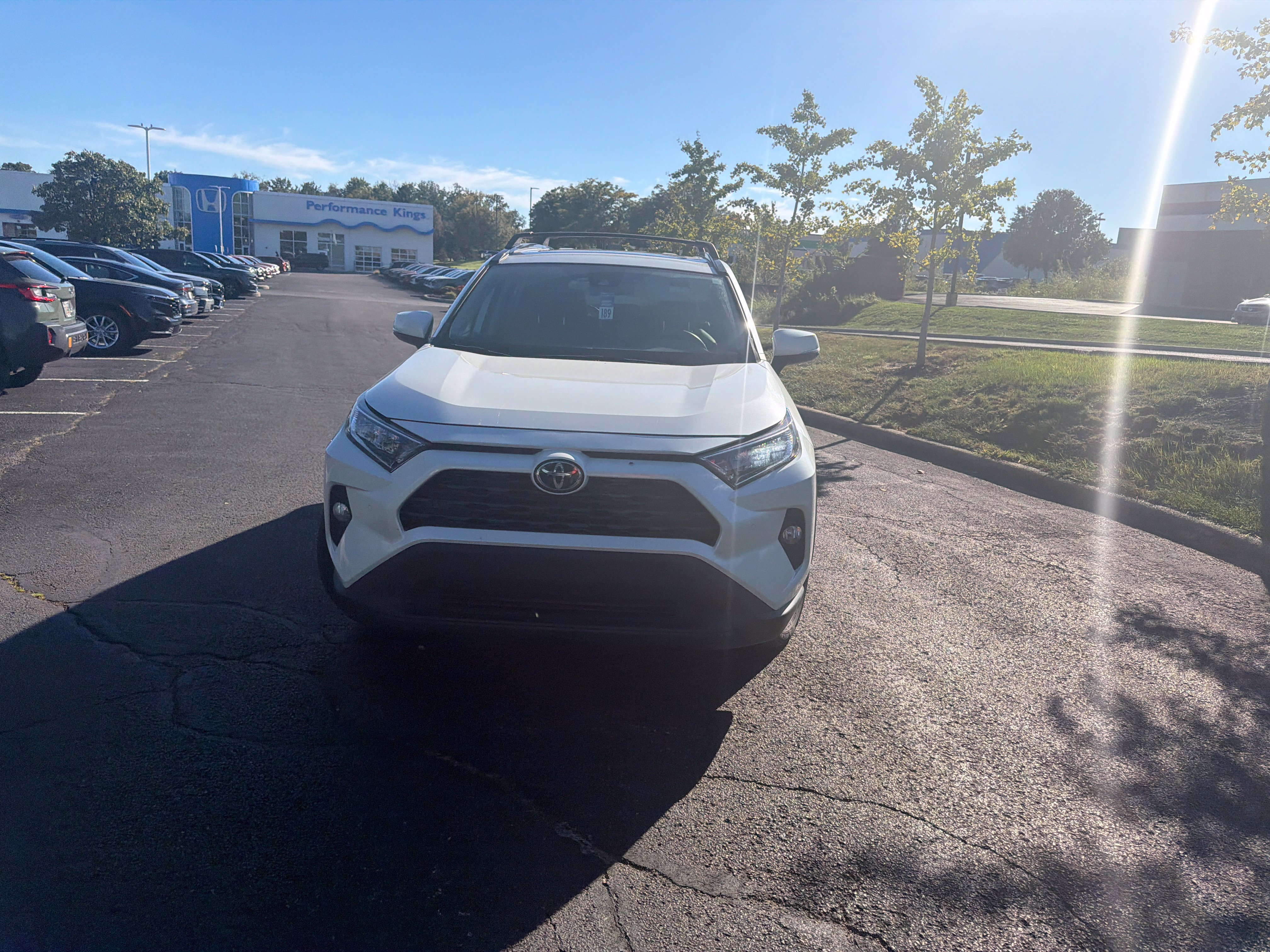 Used 2021 Toyota RAV4 XLE Premium AWD/4WD image 21
