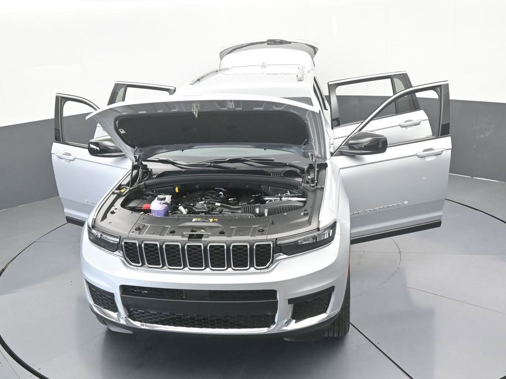 New 2026 Jeep Grand Cherokee L Laredo RWD image 66