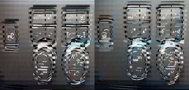 New 2026 GMC Sierra 2500 Denali Ultimate w/ Max Trailering Package image 29