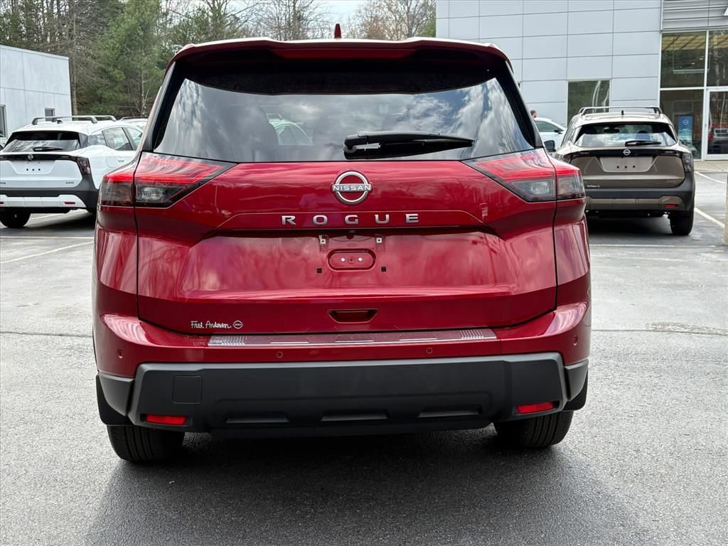 Certified 2025 Nissan Rogue SV image 7