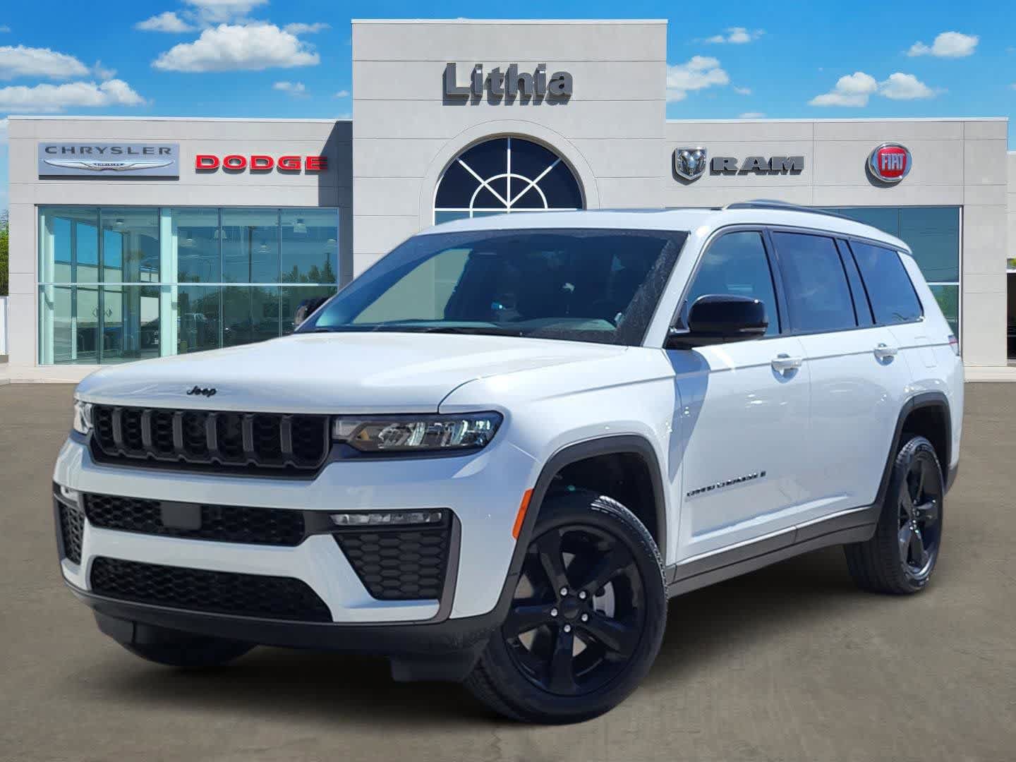 New 2026 Jeep Grand Cherokee L Limited AWD/4WD image 1