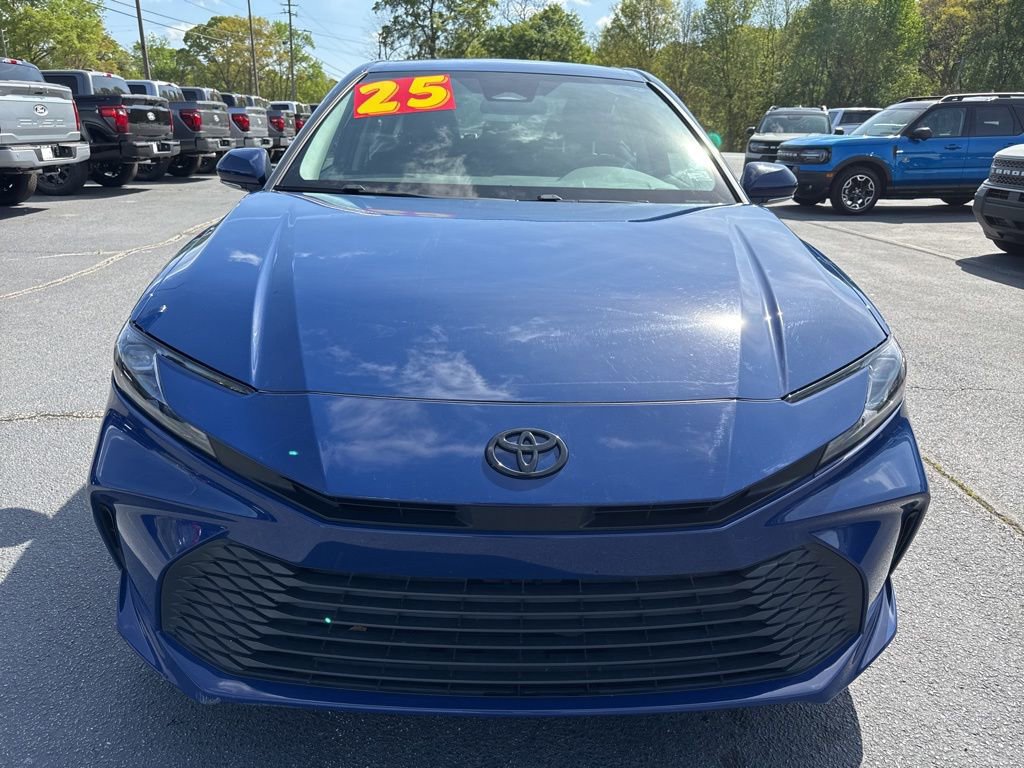 Used 2025 Toyota Camry XSE FWD image 28