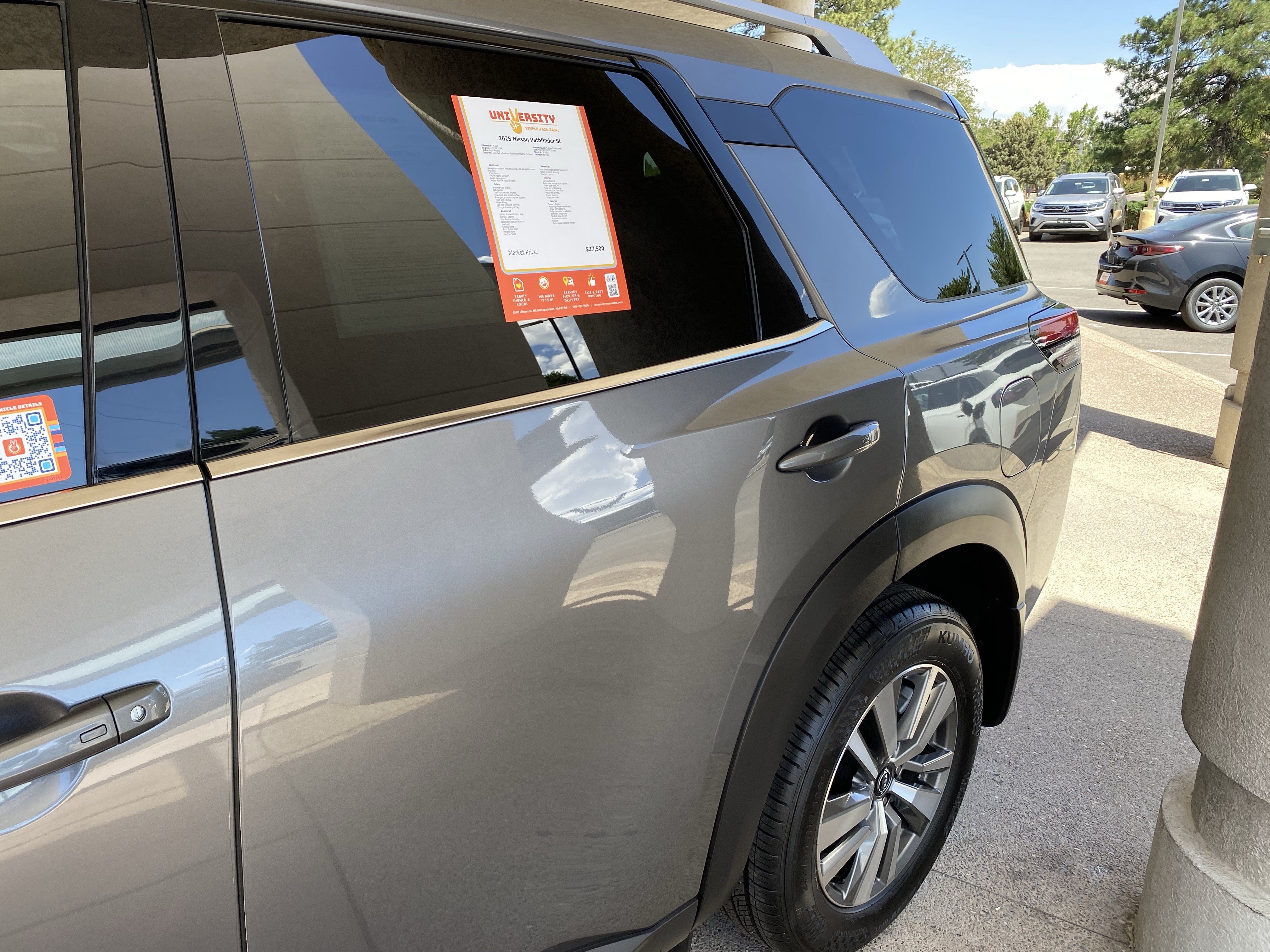 Used 2025 Nissan Pathfinder SL w/ Cargo Package AWD/4WD image 63
