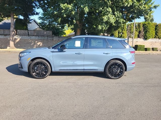 New 2025 Lincoln Corsair Grand Touring w/ Equipment Group 301A image 2