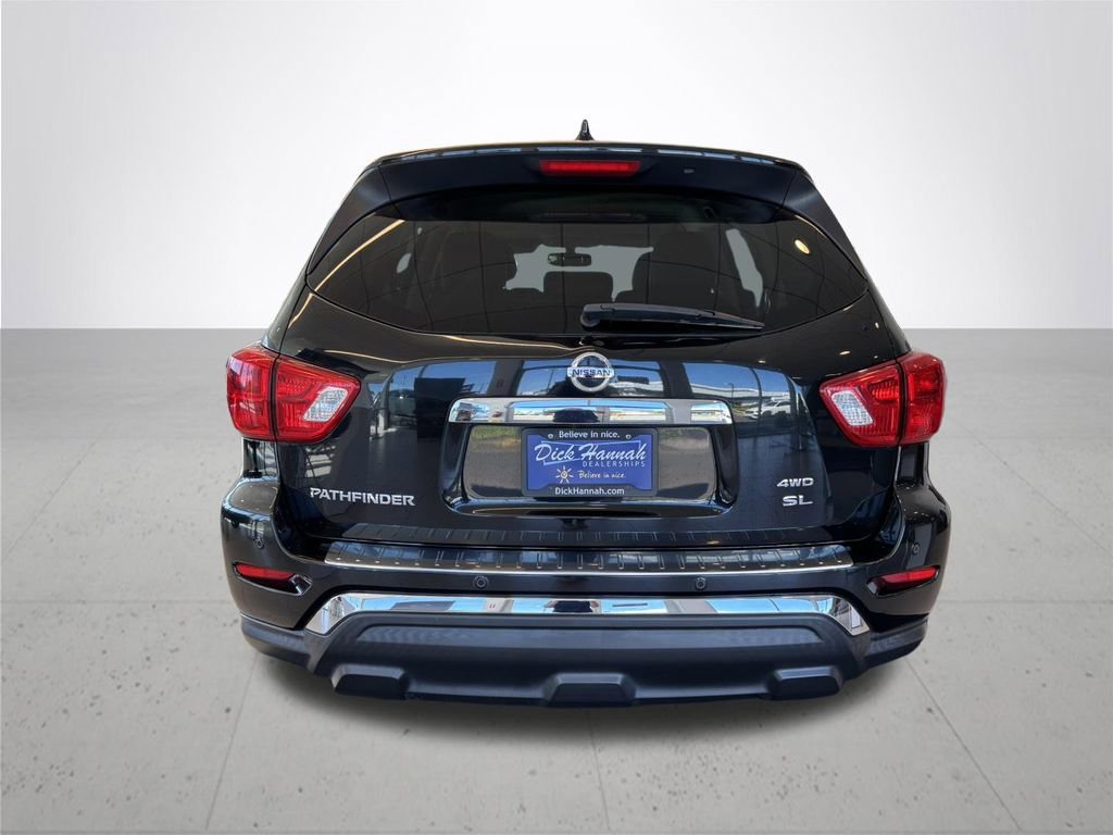 Used 2019 Nissan Pathfinder SL AWD/4WD image 8