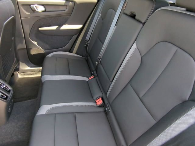 New 2025 Volvo EX40 Core w/ Climate Package image 17