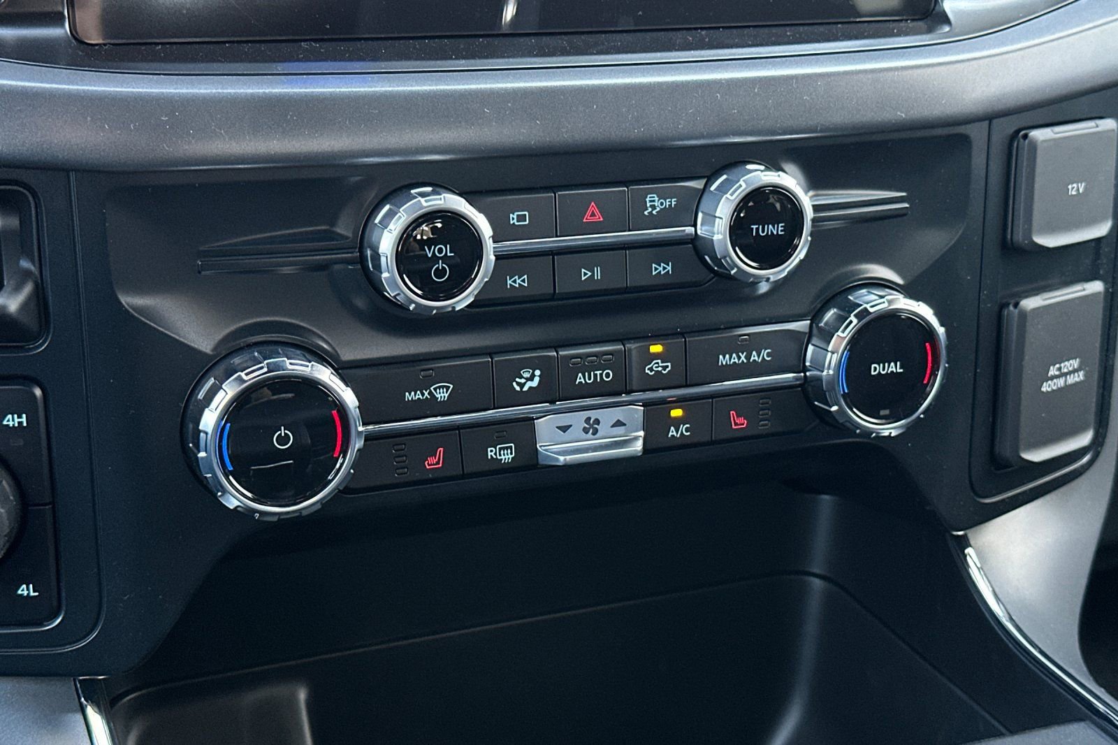 New 2026 Ford F150 XLT w/ Equipment Group 302A MID image 19