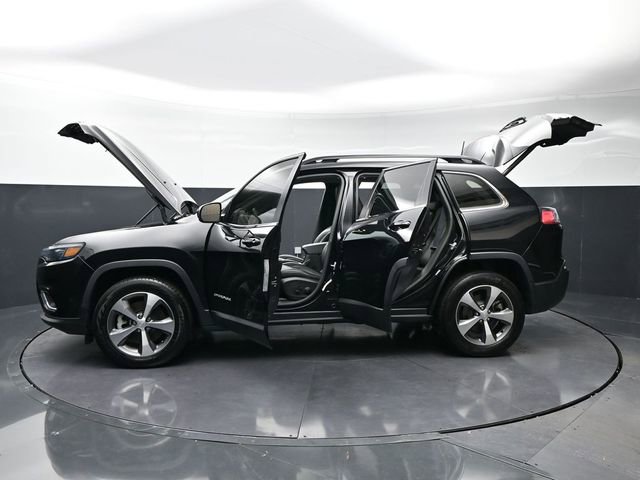 Used 2022 Jeep Cherokee Limited image 27