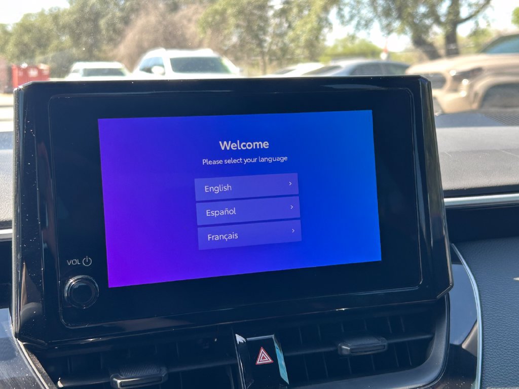 Certified 2025 Toyota Corolla SE FWD image 28