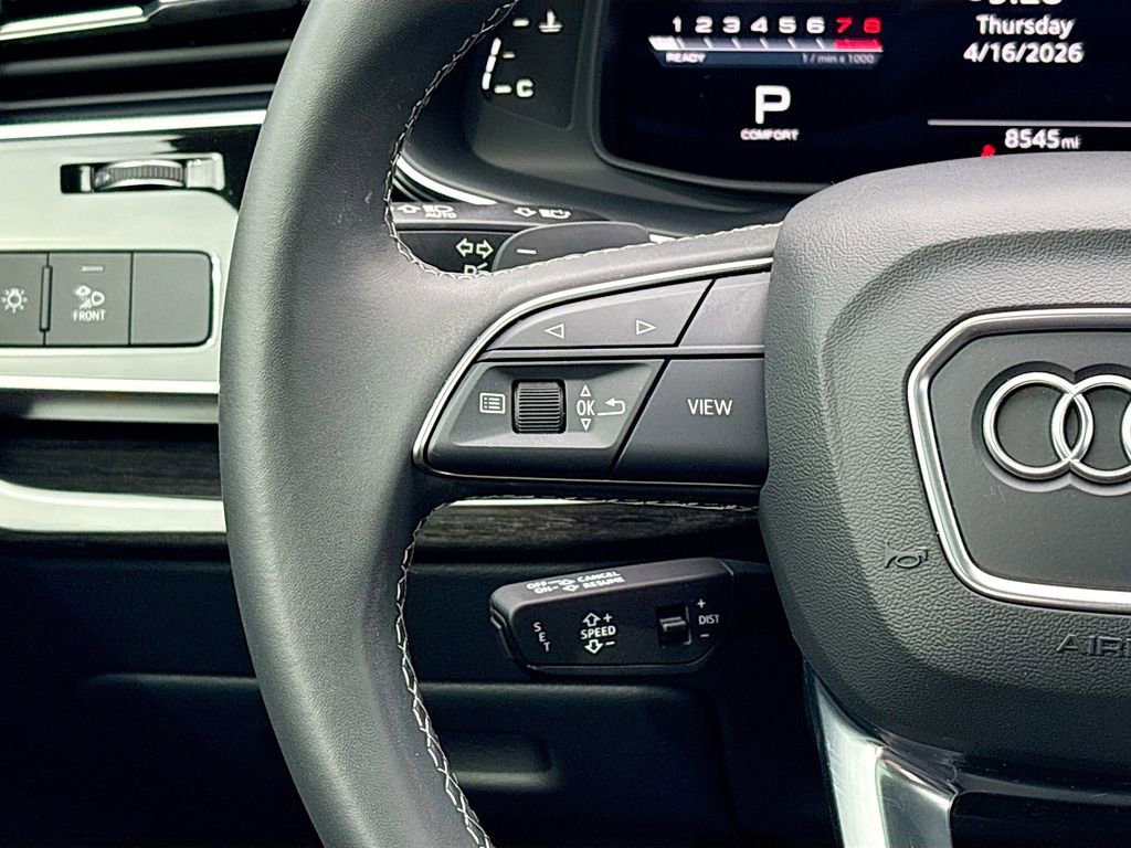 Used 2025 Audi Q8 Premium Plus AWD/4WD image 11